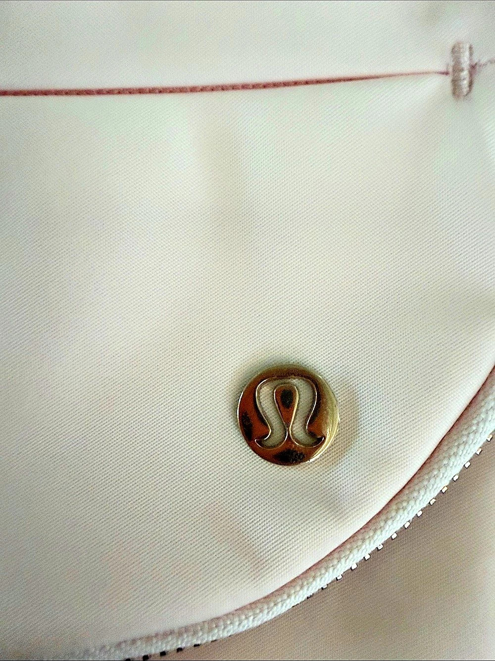 lululemon All Night Festival Bag 5L Crossbody Pink - Picture 6 of 7